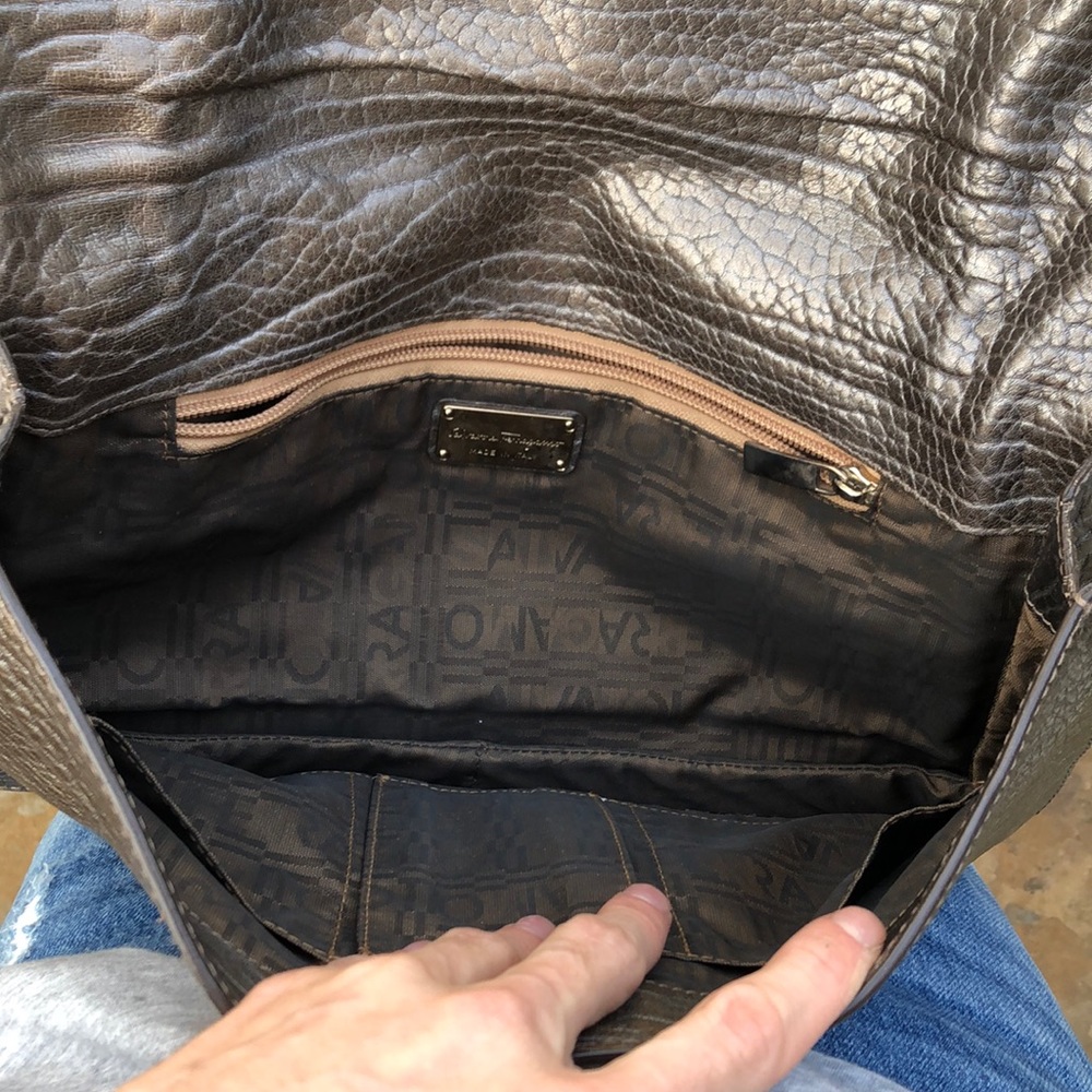 Salvatore Ferragamo pewter pebbled leather clutch - Picture 6 of 8